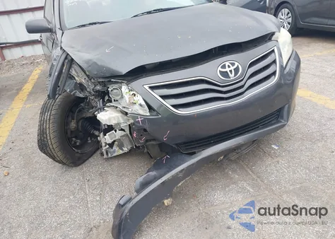 2011 Toyota Camry Le V6 z USA, uszkodzony, nr VIN 4T1BK3EK0BU119723